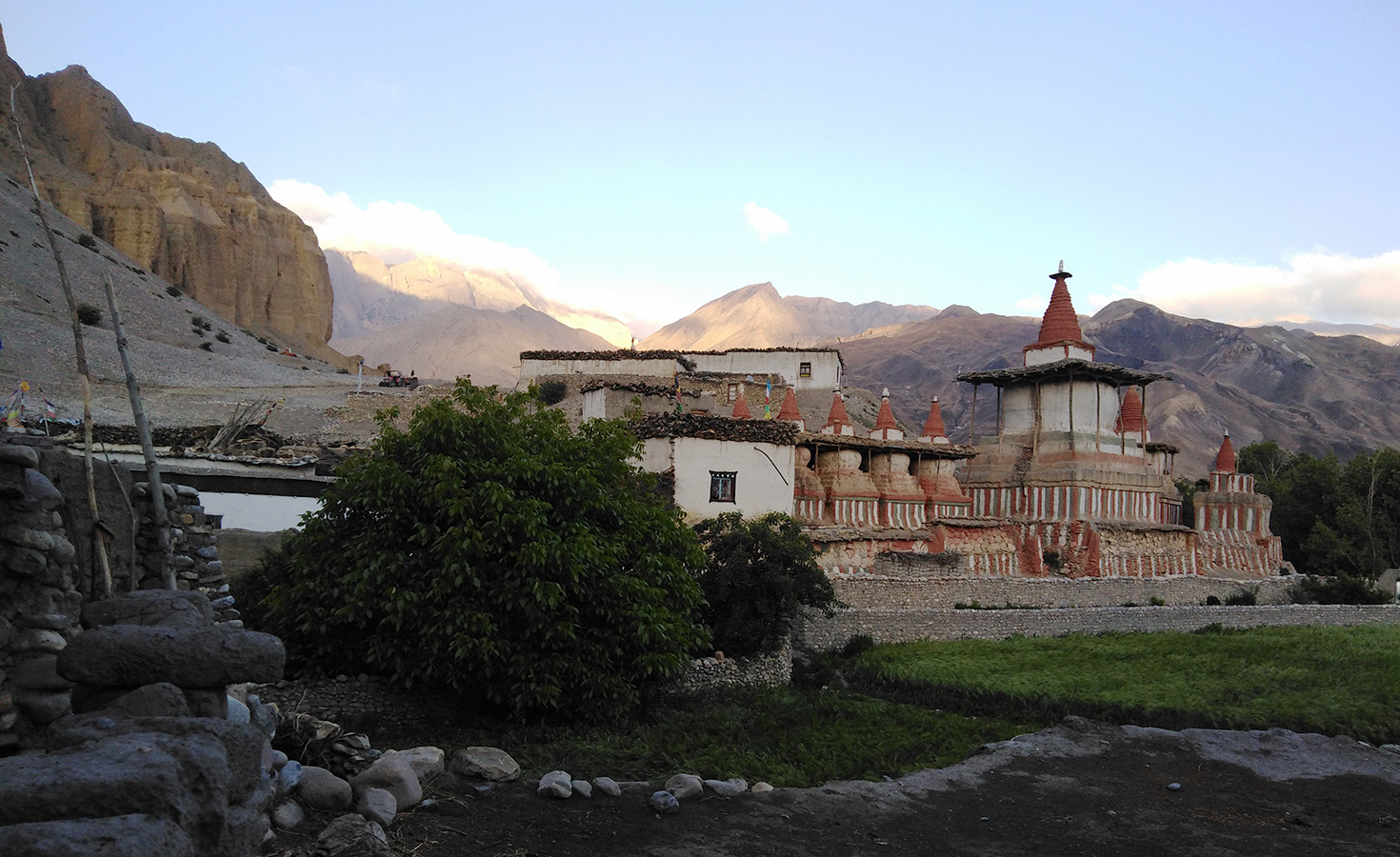 What makes Upper Mustang one of the best overland tour destinations in Nepal