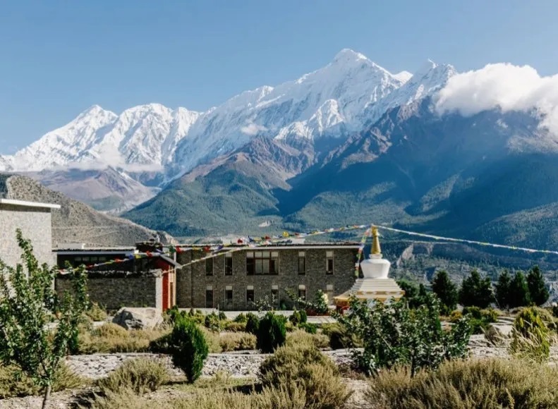 Traveling Around Nepal by Tourist Buses